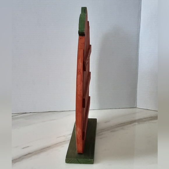 WOODEN PUMPKIN JACK O LANTERN FREE STANDING - Picture 3 of 4